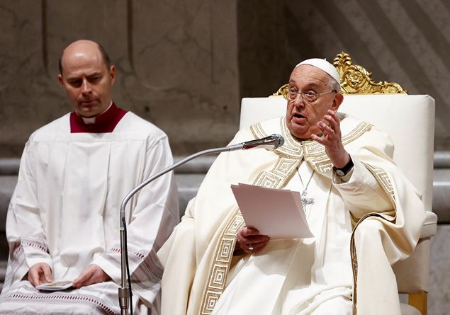 The Pope to the religious: “Castity is a sign of the gift and does not end up in ambiguous or double lives” choices “