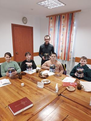 The kids of the Catholic parish of the Sacred Heart of Kherson (photo of Sergiusz Wasilewski).