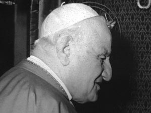Papa Giovanni XXIII. Firmò il decreto sul Messale romano il 2 febbraio 1962 in Vaticano (foto ANSA)