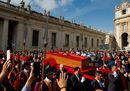 2025-04-23T083305Z_1334493605_RC2K3EAFET2J_RTRMADP_3_POPE-FRANCIS-PROCESSION.JPG