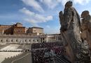 2025-04-23T083937Z_16659651_RC2J3EAX5OC5_RTRMADP_3_POPE-FRANCIS-PROCESSION.JPG