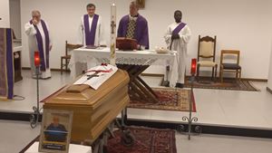 I funerali di padre Angelo Lazzarotto.
