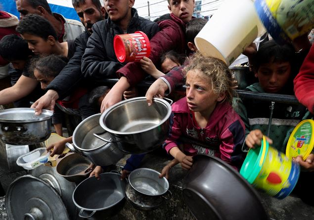 In Gaza now more and more children die of hunger