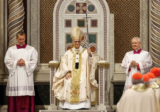 Pope Leone: ‘Communion is built on his knees’