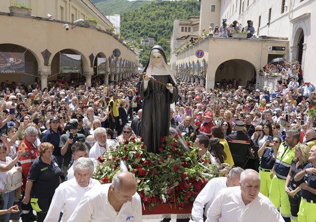The women of Rita: four faces of the faith that cares, welcomes and reconstructs