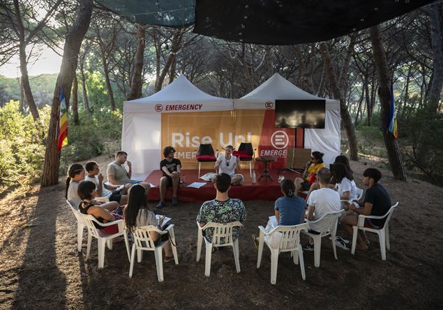 Migrations, poverty and denied rights: the key themes of the Emergency summer camps
