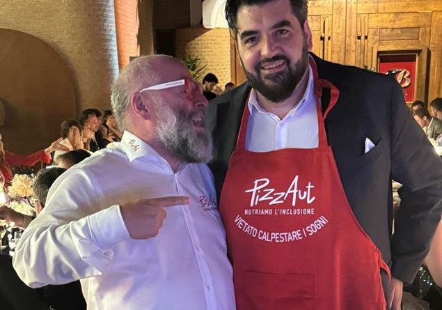 Acampora among the great chefs of Italy. “We learn life, future, dignity and hope”