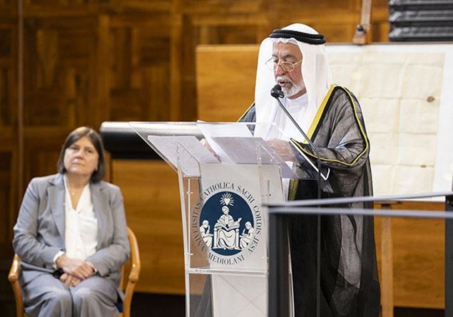 Sharjah’s Emir gives an ancient manuscript at the Catholic University