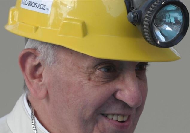 The hands of the carpenter Jesus of Nazareth, our hands: the work according to Pope Francis