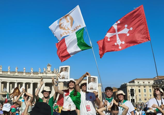 At the Italian feast the cry of peace for Gaza: “Hate does not have the last word, many people bring light”