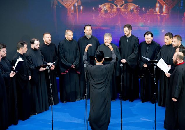 In dialogue through music with God on the island of the Apocalypse