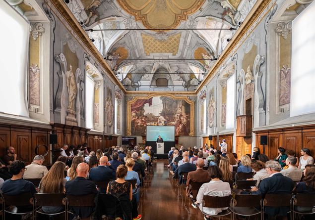 Beyond the classroom, the laboratory of the future