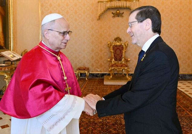 The Pope meets Herzog and hopes to ‘urgently reach a permanent fire’ ‘