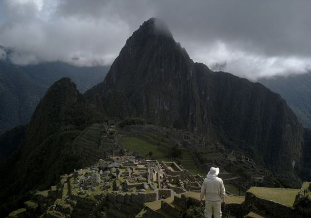 Machu Picchu, tourists on the run between protests and storage rails